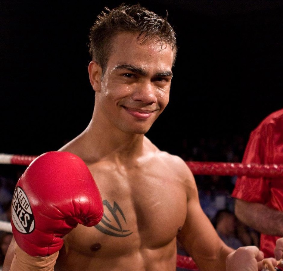 Fred Mundraby in the boxing ring